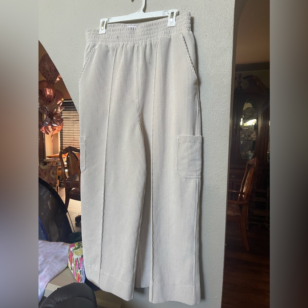 Urban outfitters wide leg pants